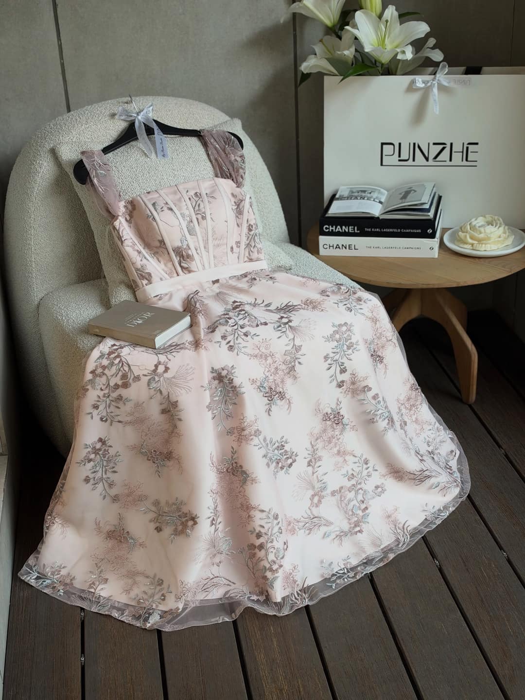 تصویر پست از @punzhe_dress