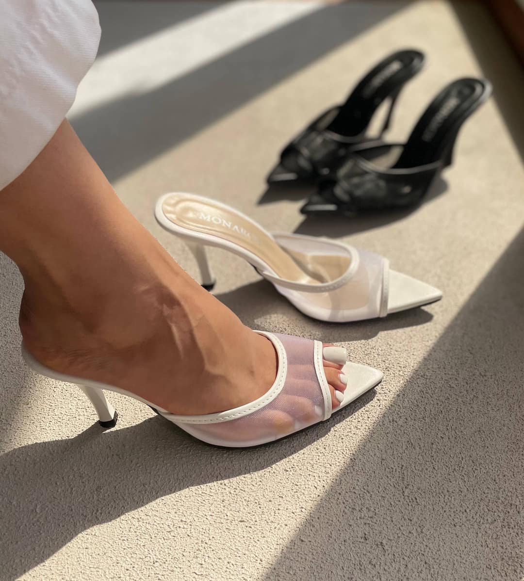 تصویر پست از @monarchshoe