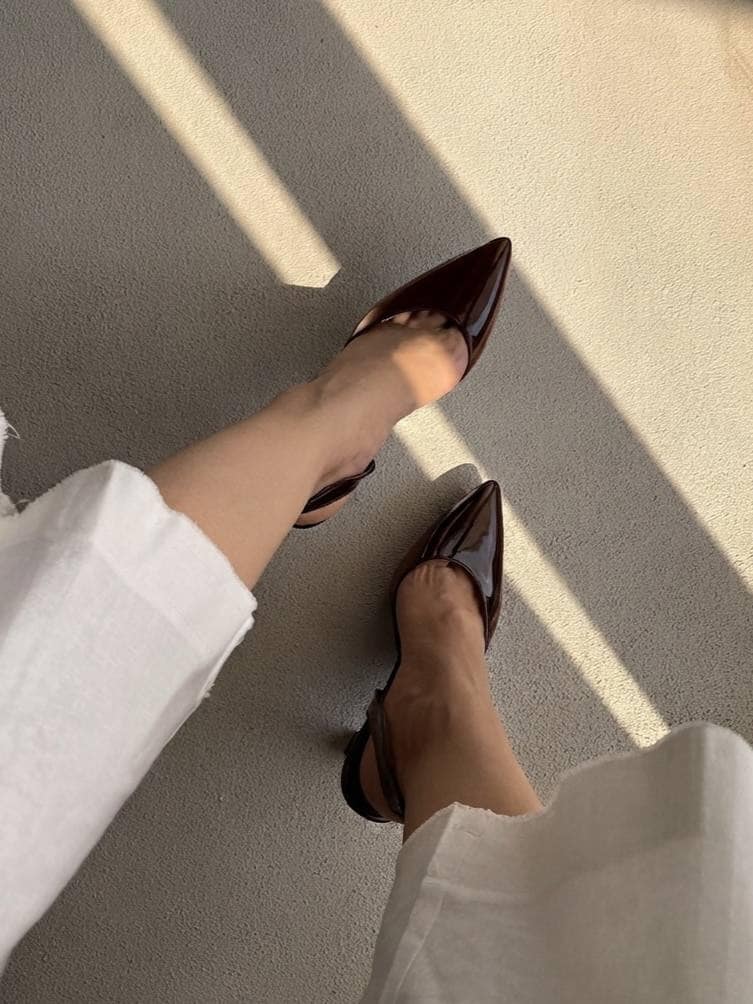تصویر پست از @monarchshoe