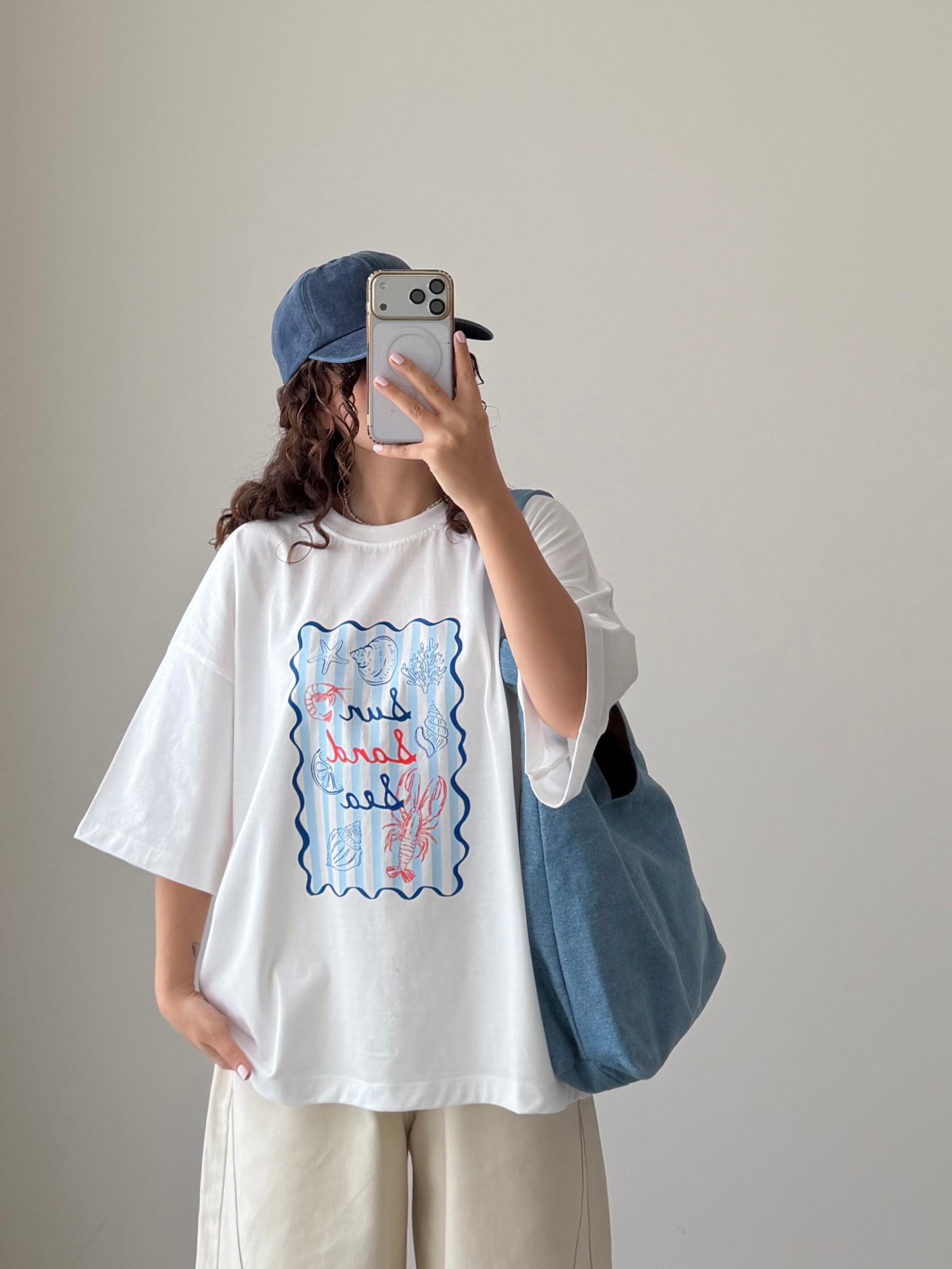تصویر پست از @bonami_gallery — 7/16