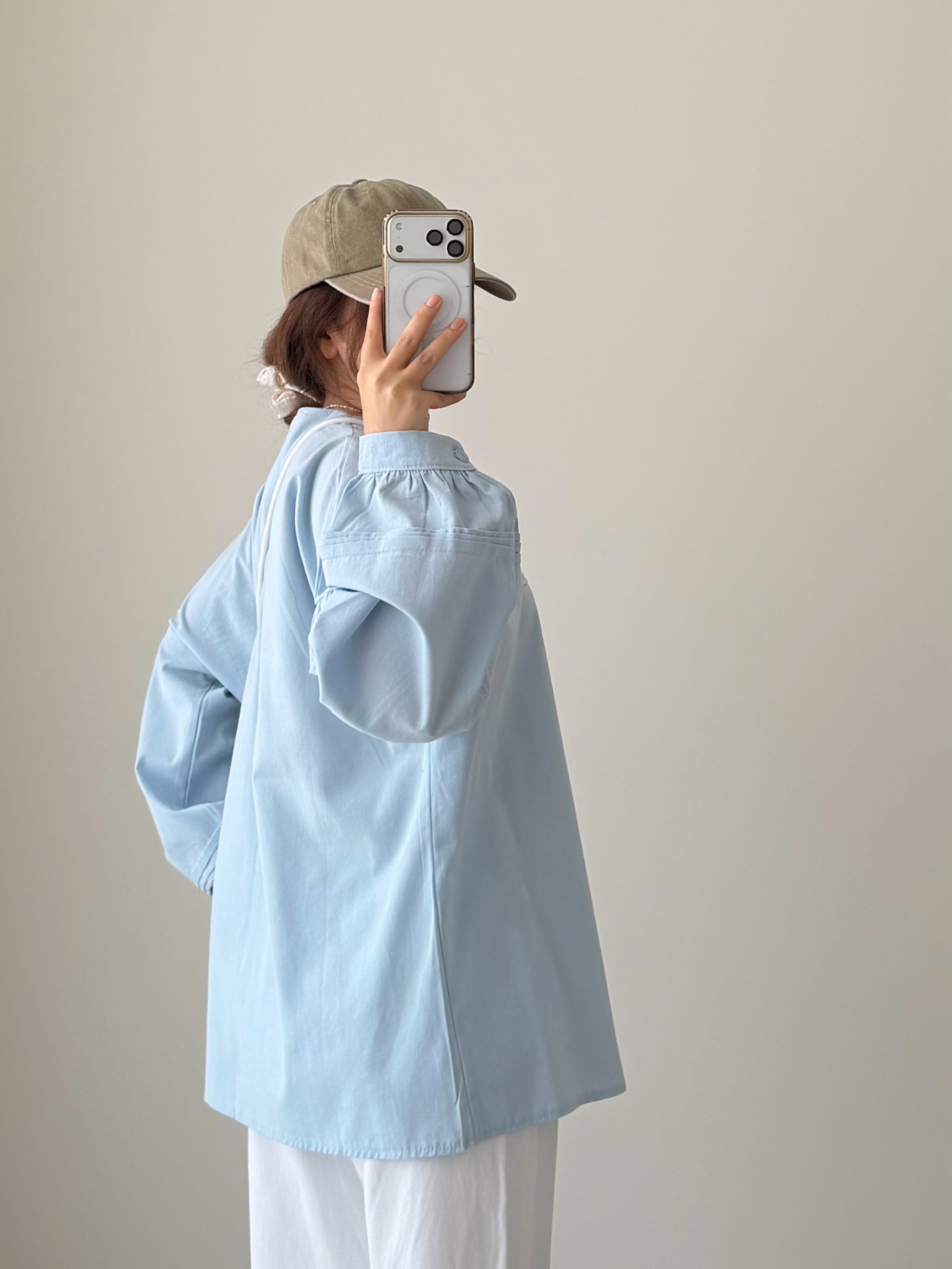 تصویر پست از @bonami_gallery — 8/17