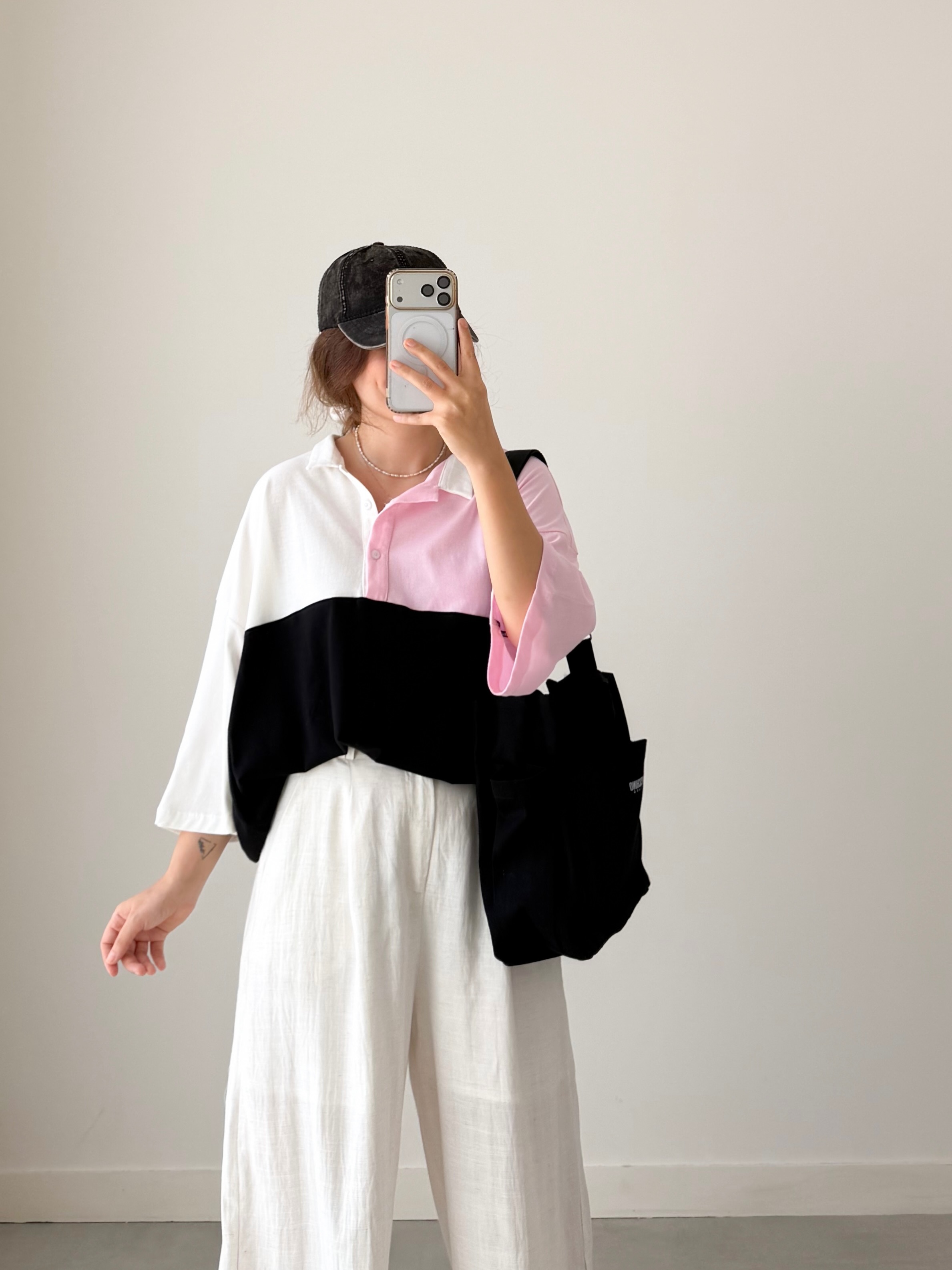 تصویر پست از @bonami_gallery — 10/17