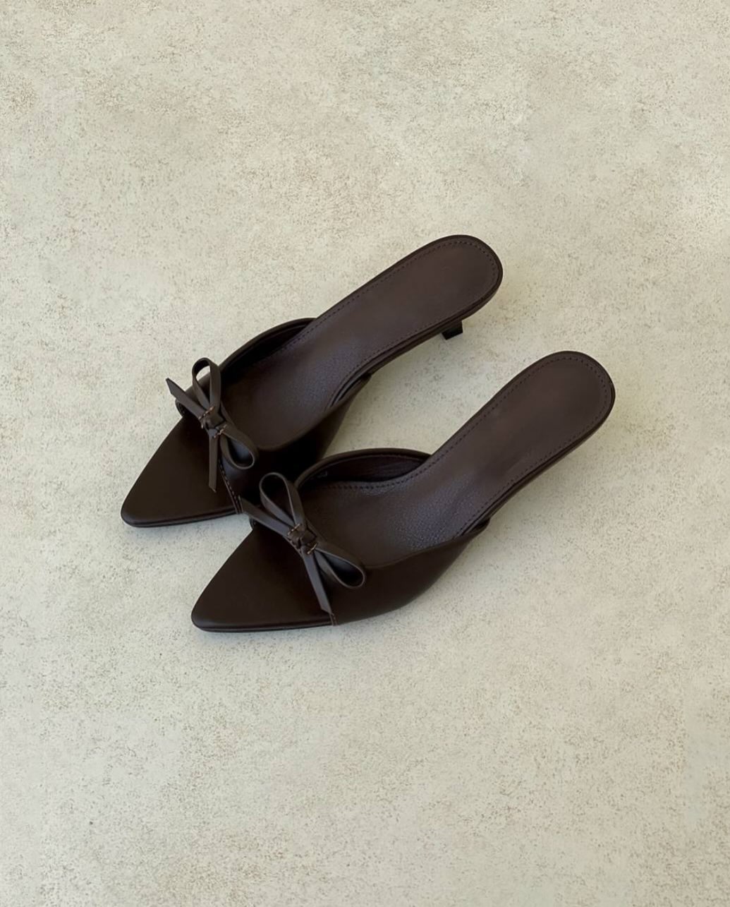 تصویر پست از @monarchshoe — 6/6