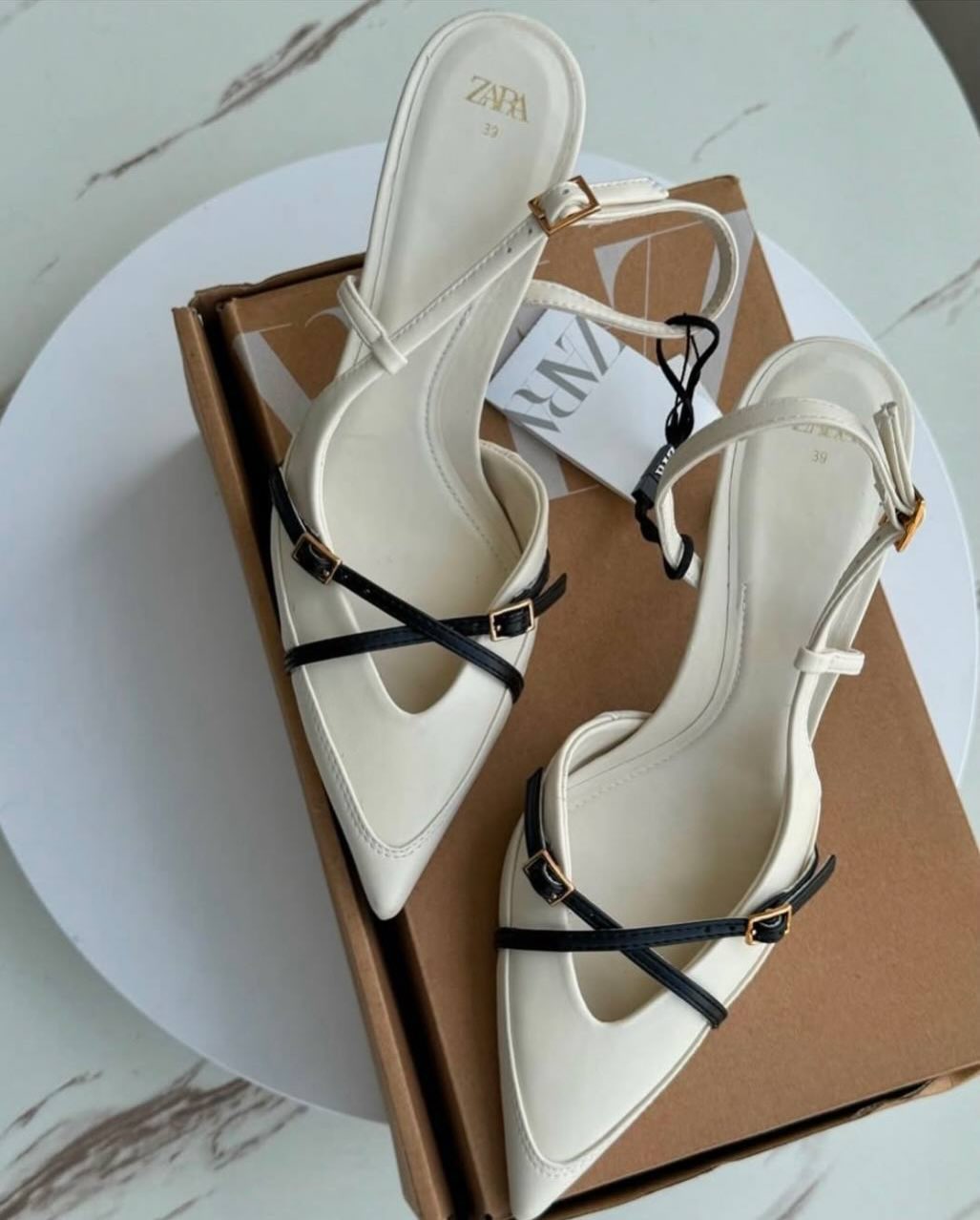 تصویر پست از @monarchshoe — 5/7