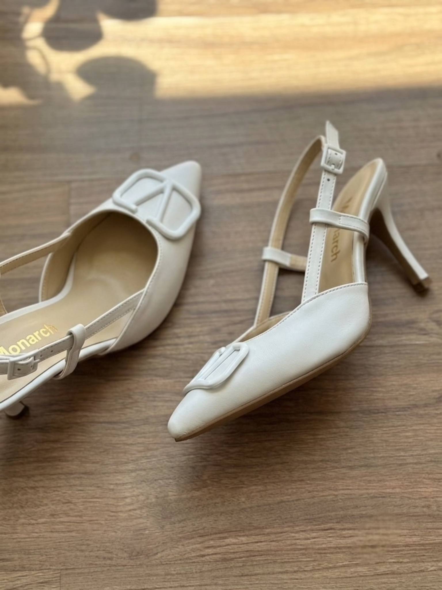 تصویر پست از @monarchshoe — 8/10