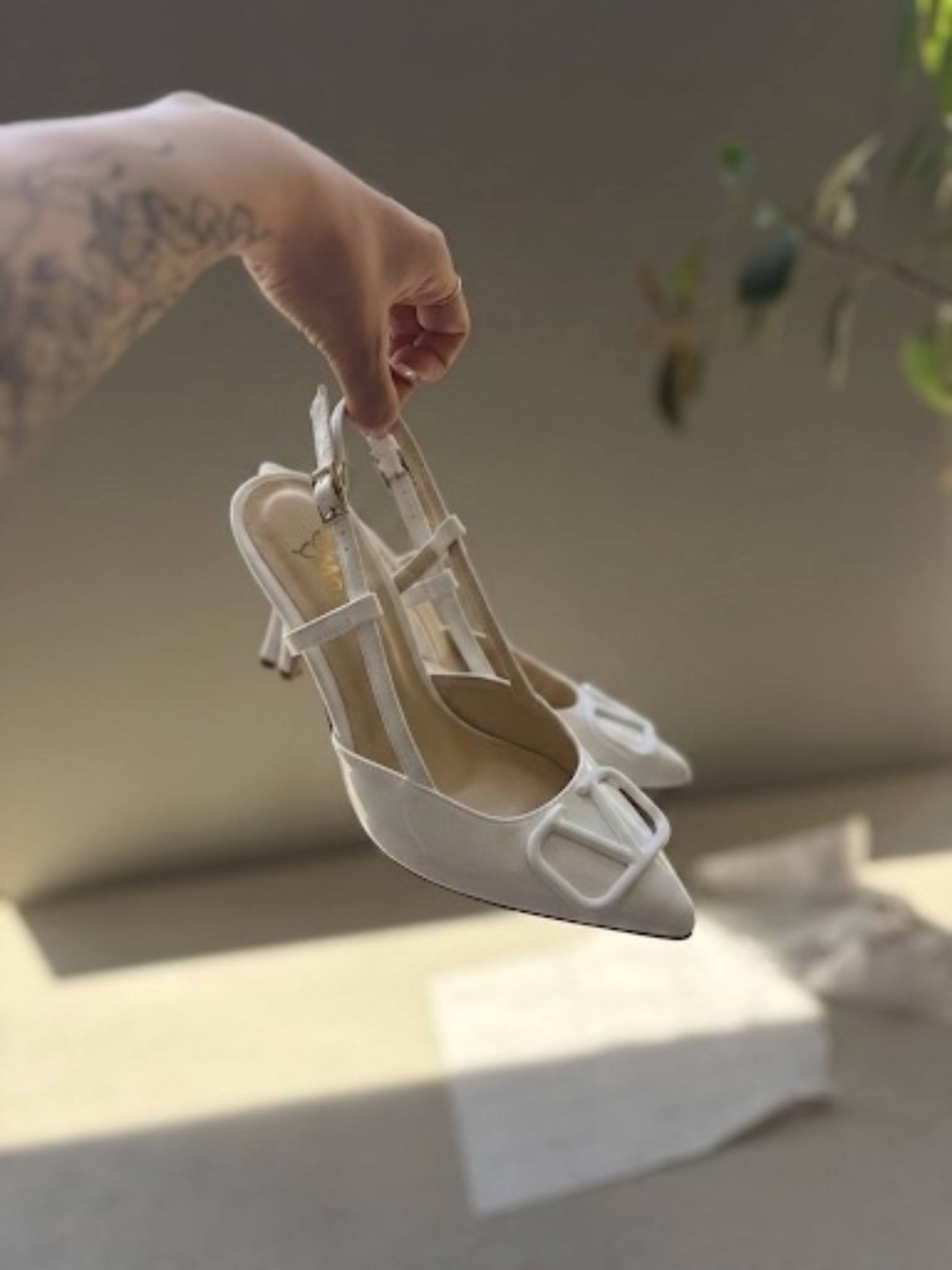 تصویر پست از @monarchshoe — 10/10