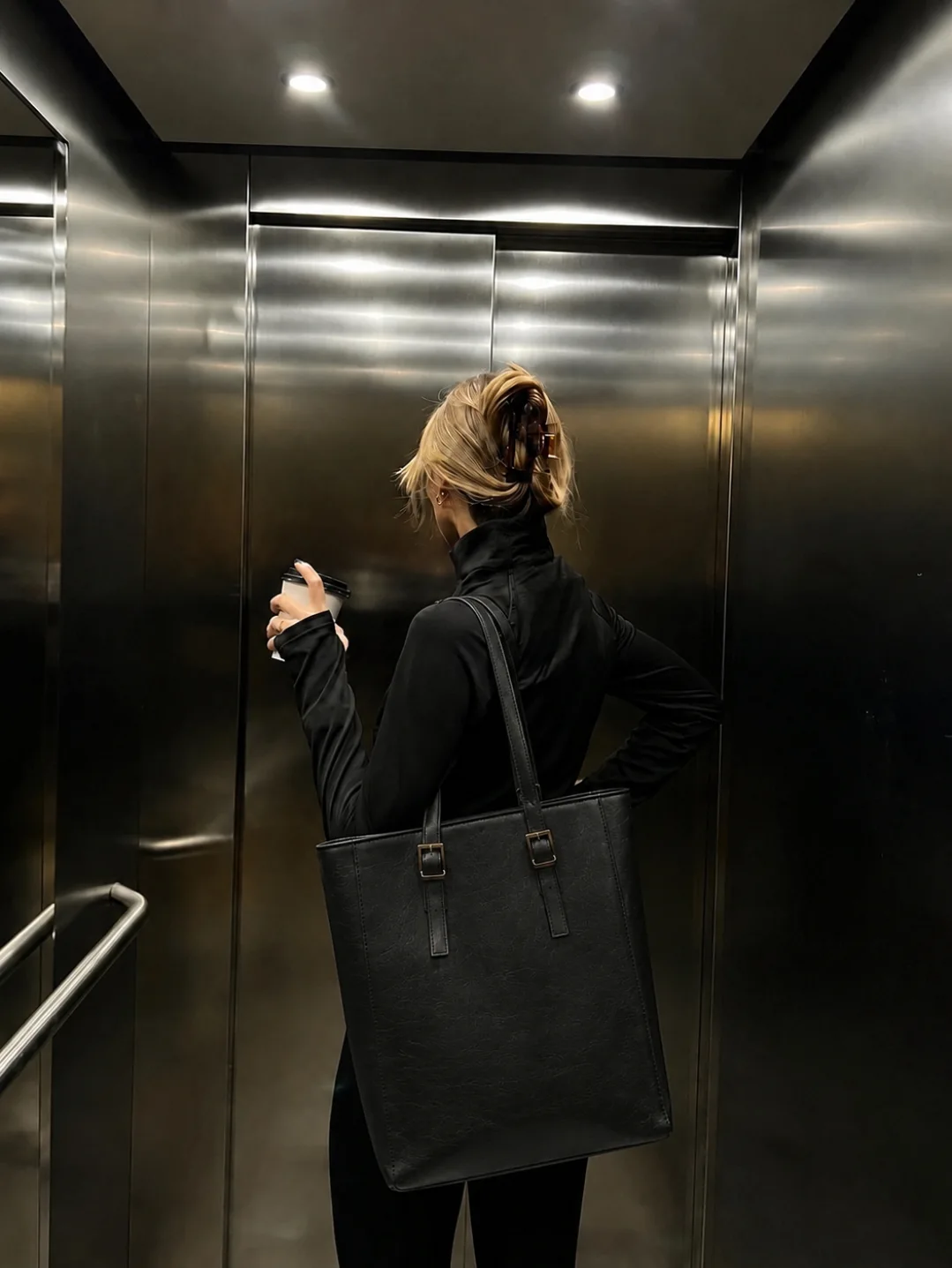 تصویر پست از @sara.handbag — 4/4