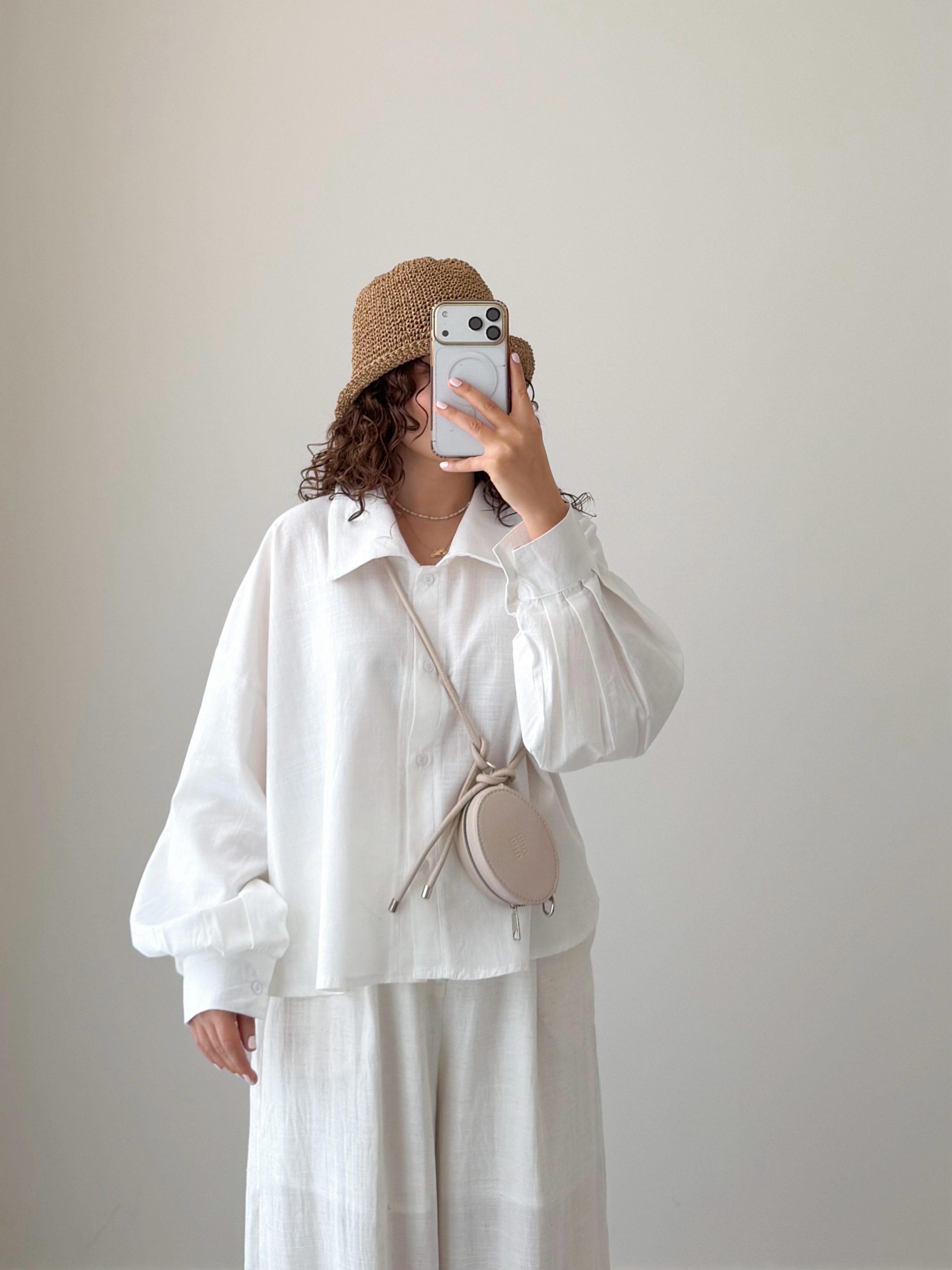 تصویر پست از @bonami_gallery — 8/12