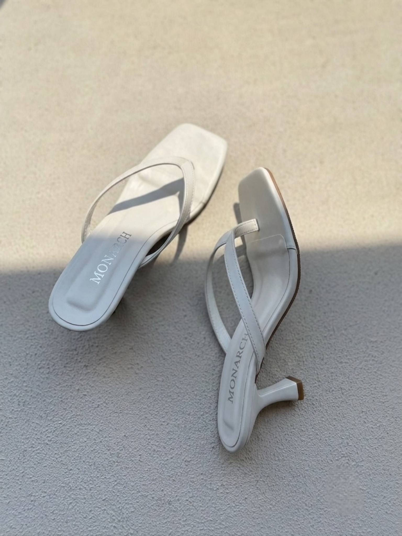 تصویر پست از @monarchshoe — 5/11