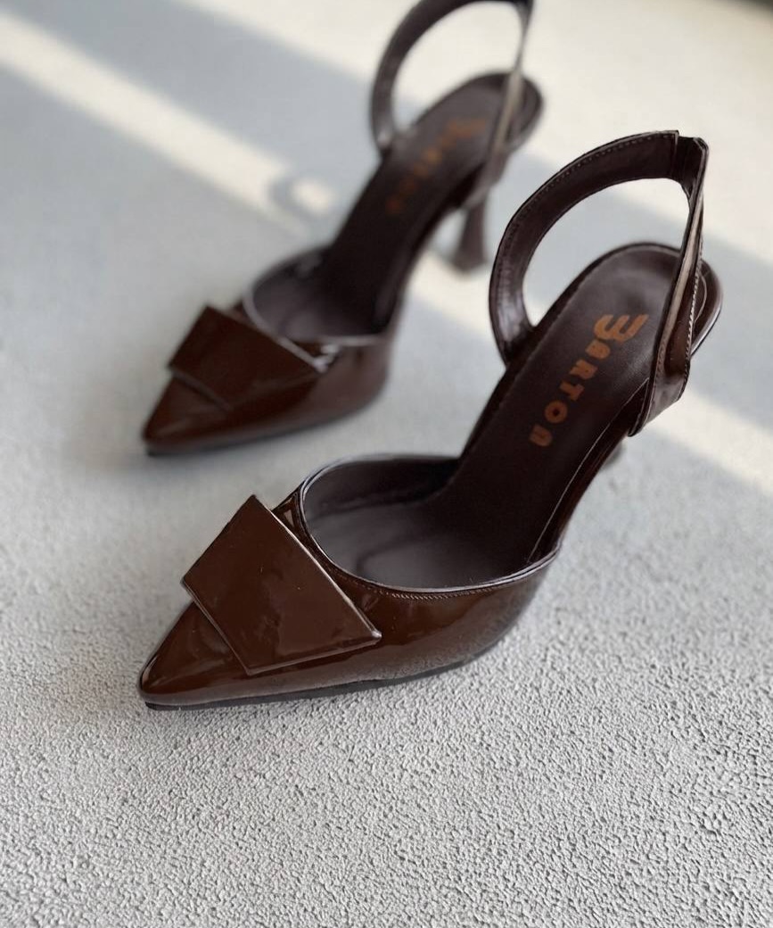 تصویر پست از @monarchshoe — 6/10