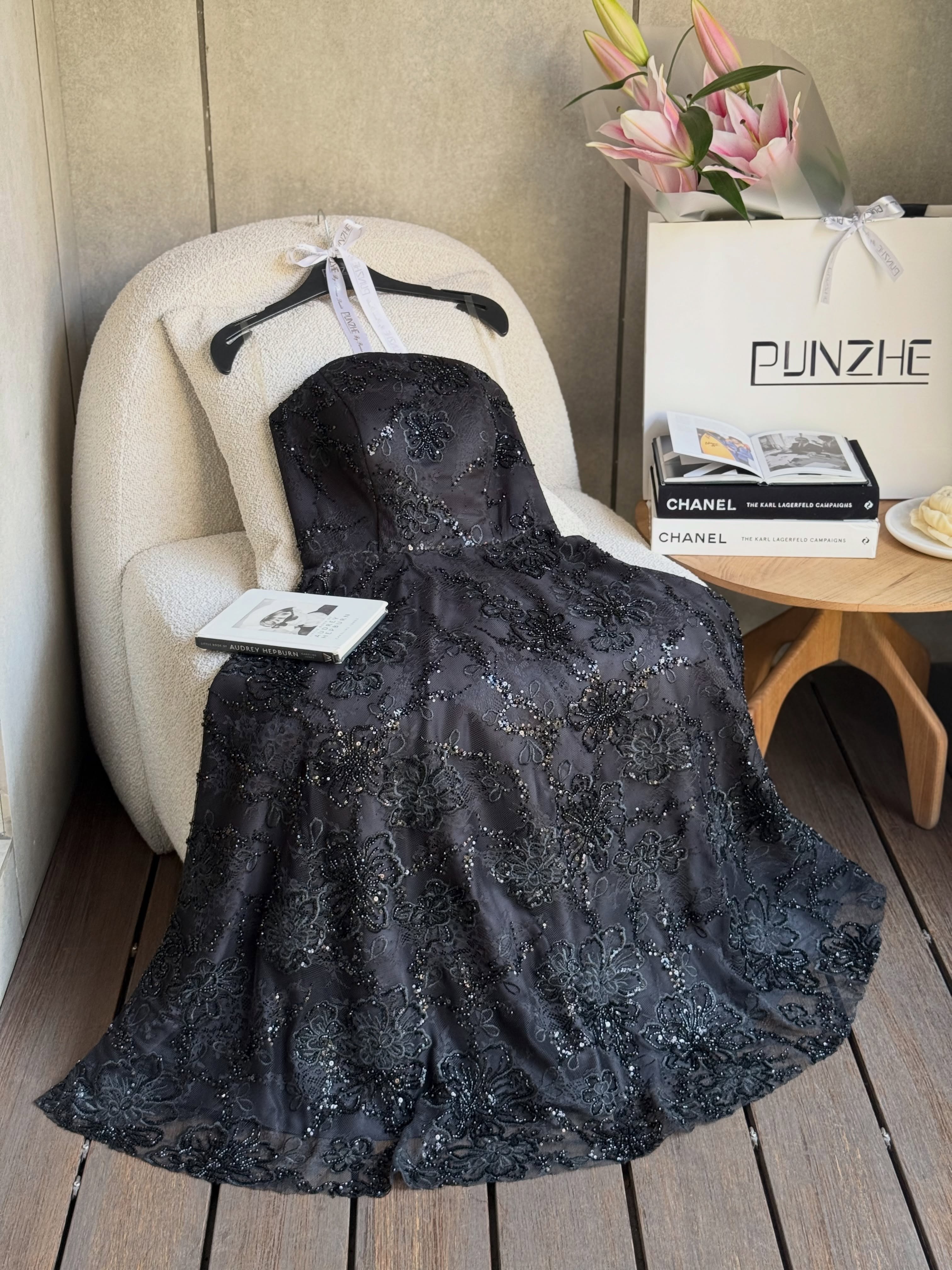 تصویر پست از @punzhe_dress — 7/8