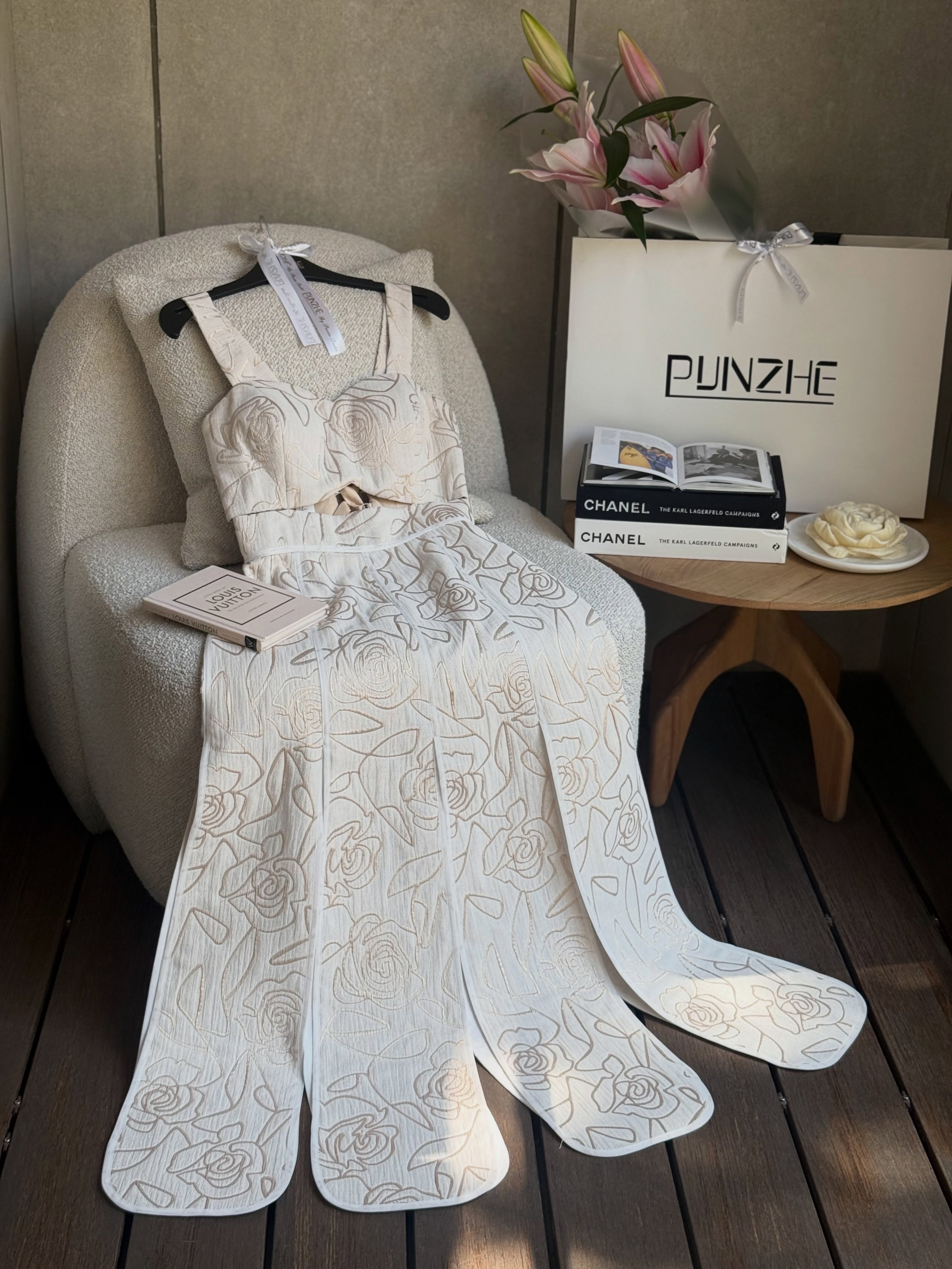 تصویر پست از @punzhe_dress — 3/8