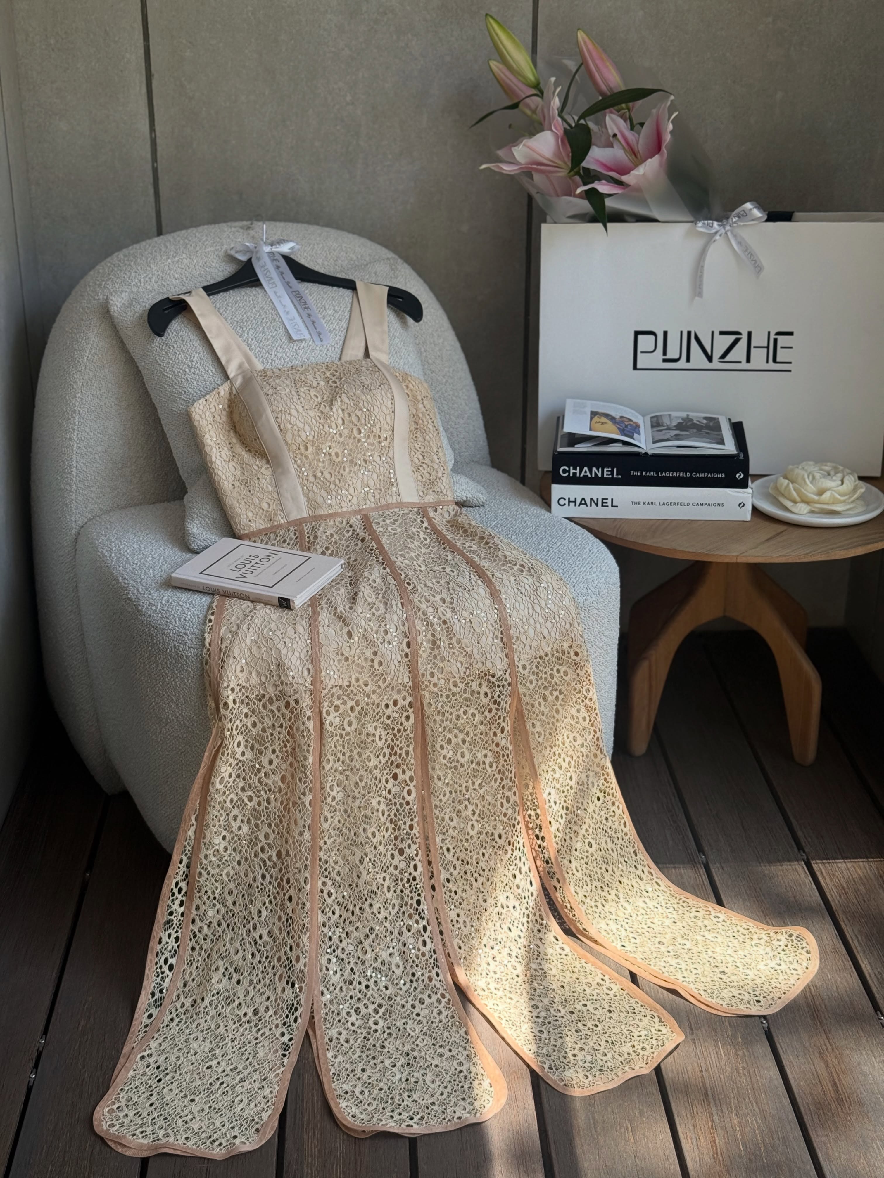 تصویر پست از @punzhe_dress — 7/8