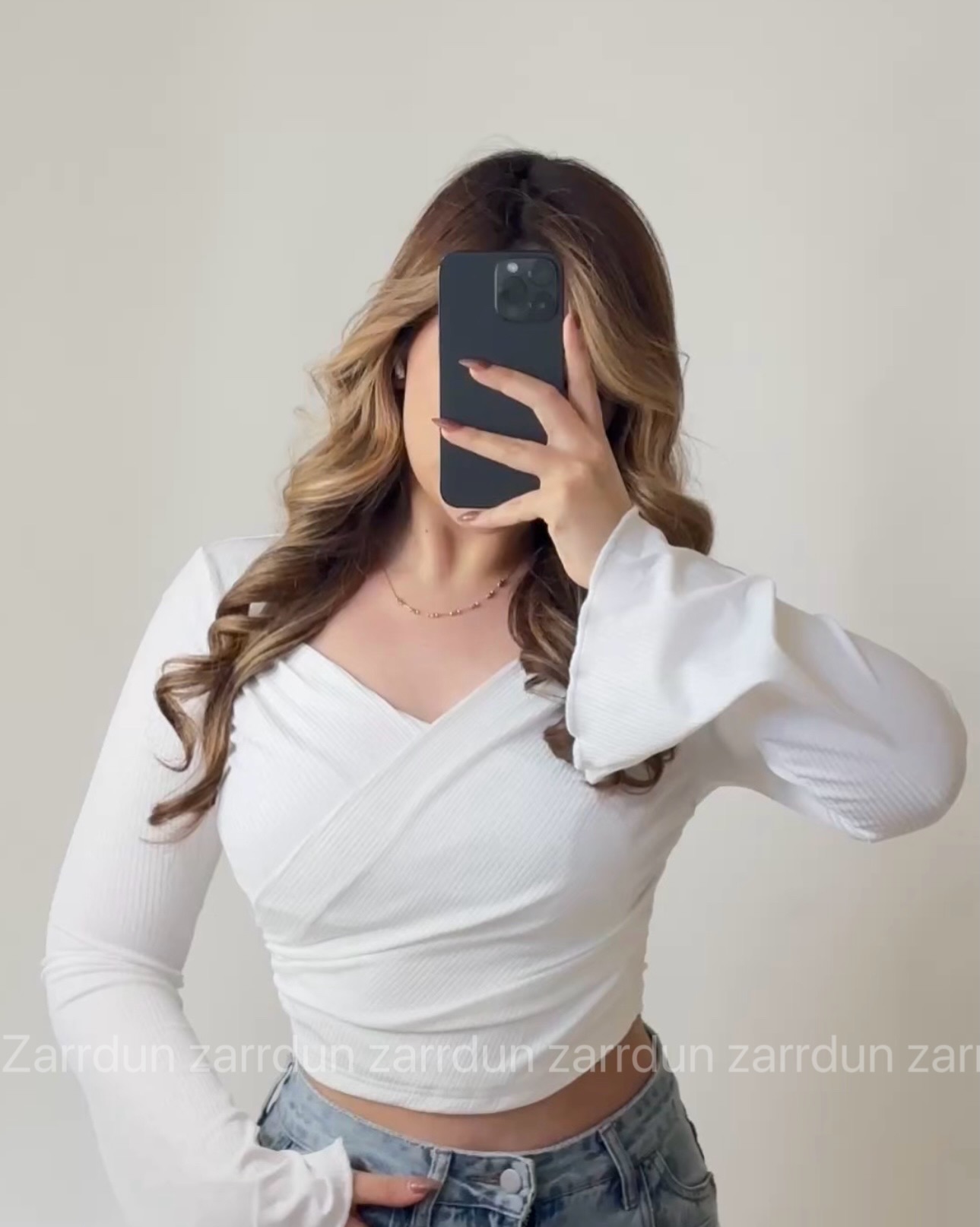 تصویر پست از @zarrdun — 3/4