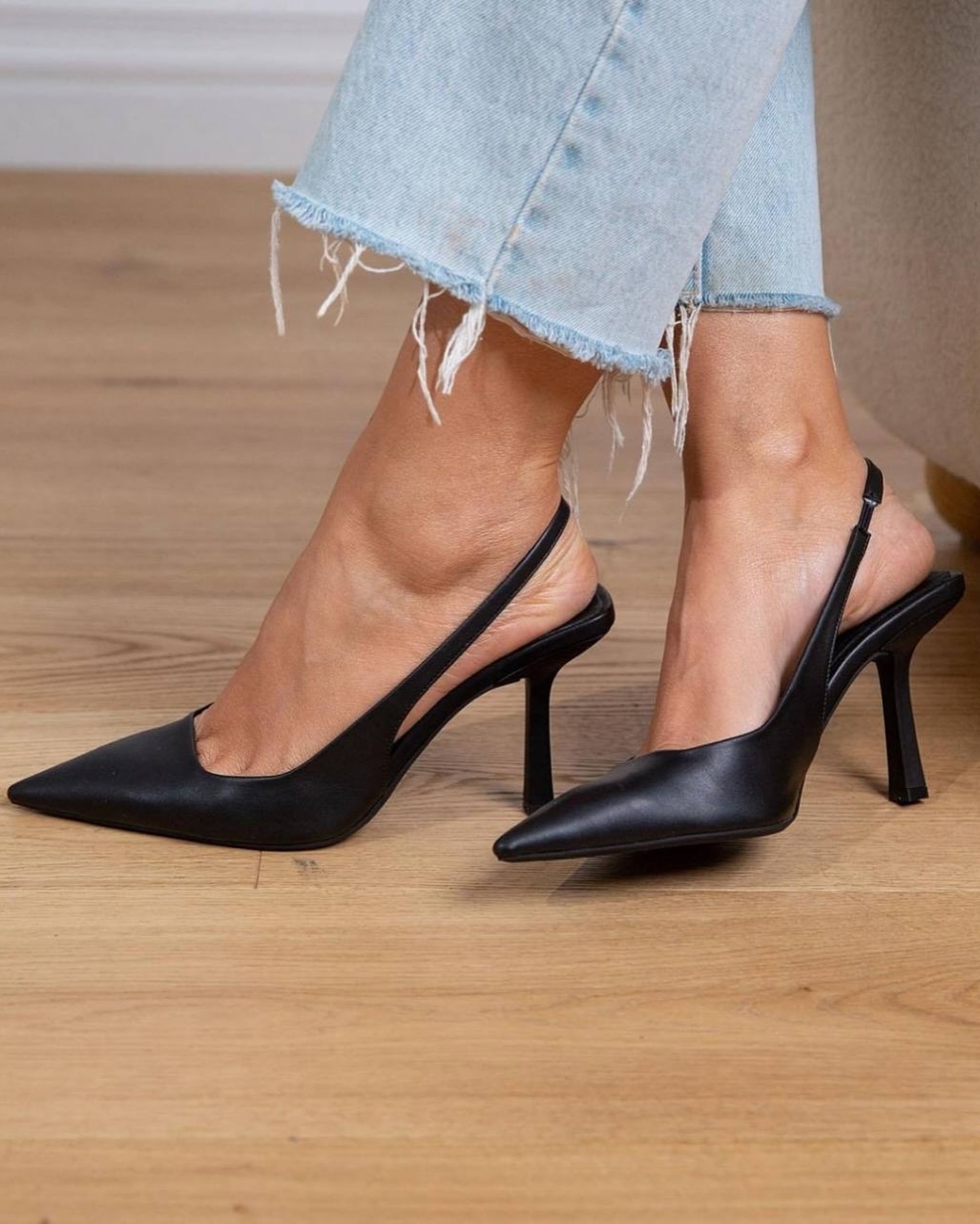 تصویر پست از @monarchshoe — 7/7