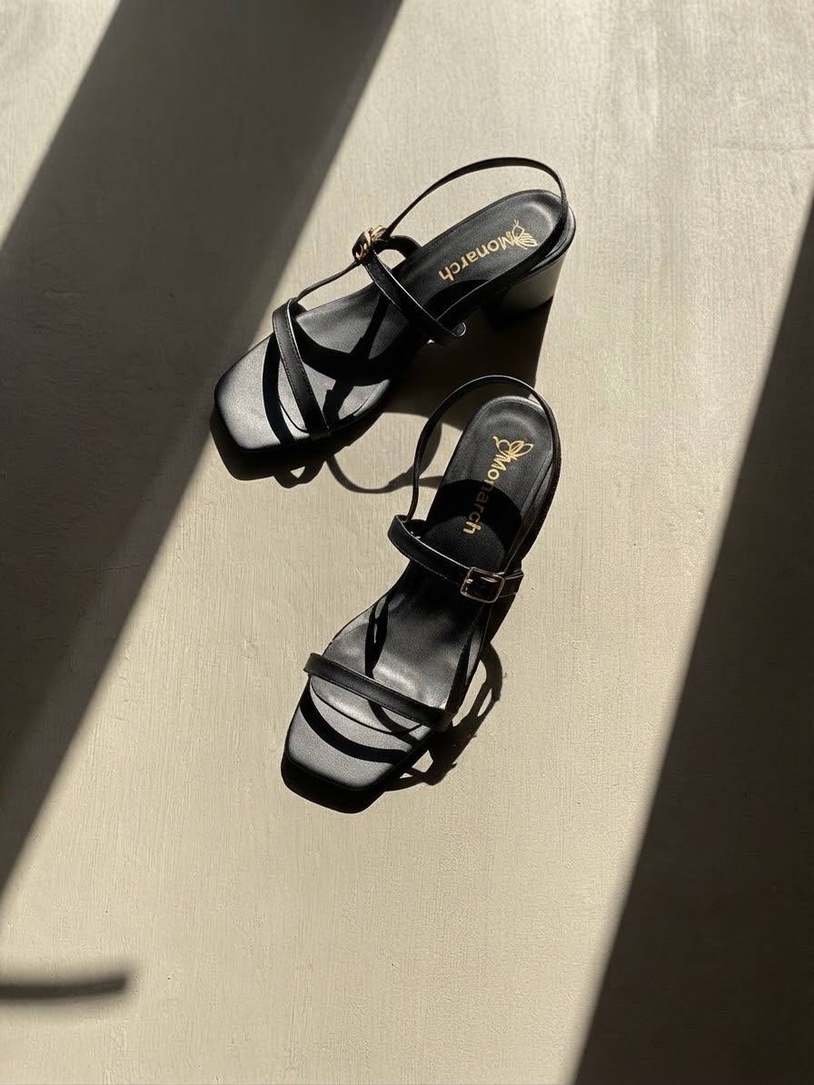 تصویر پست از @monarchshoe — 5/10