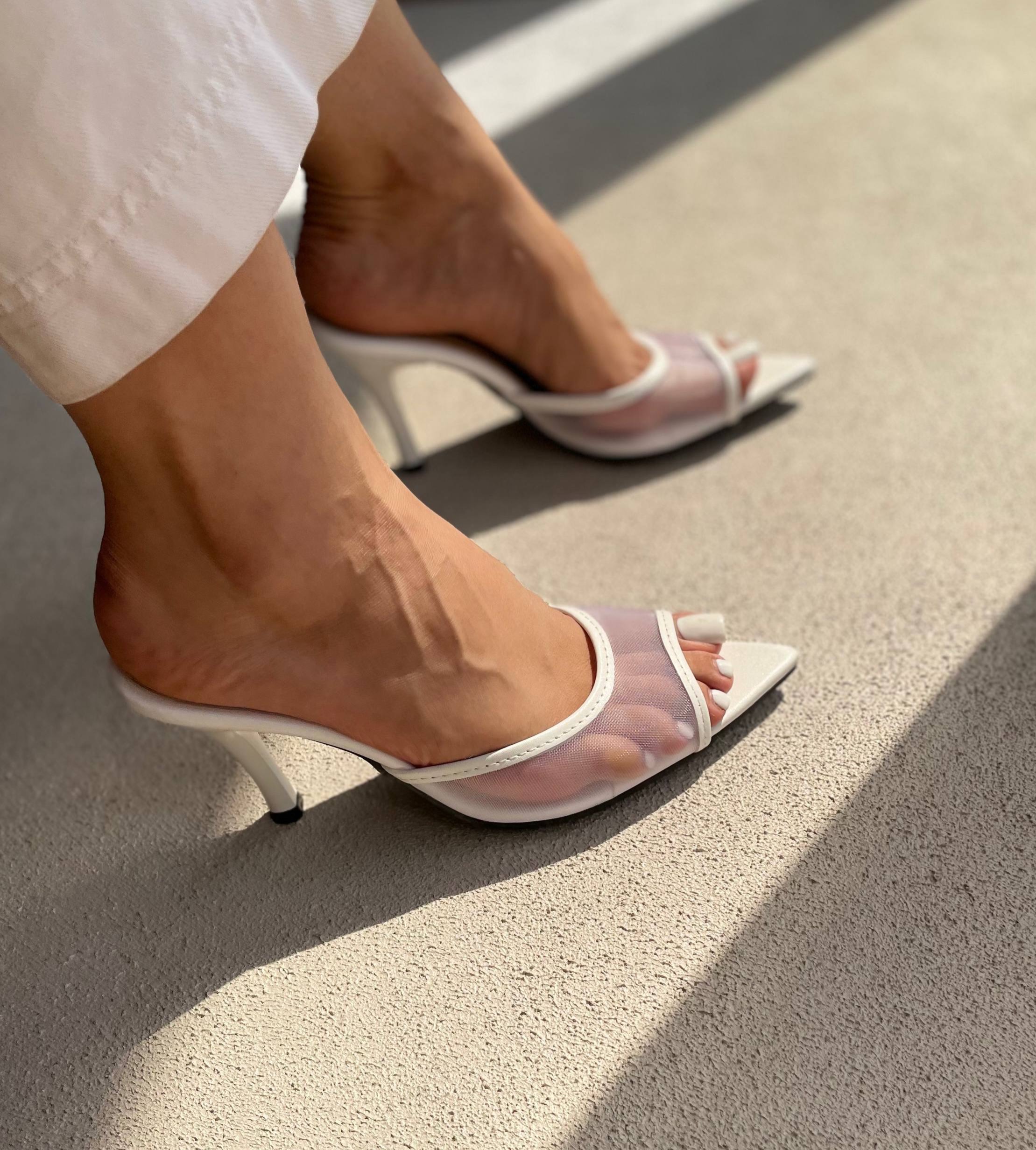 تصویر پست از @monarchshoe — 3/10